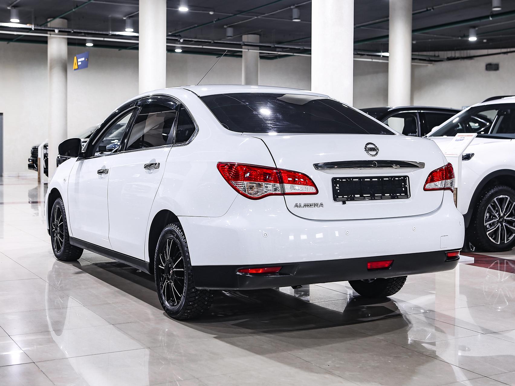 Купить Almera с пробегом